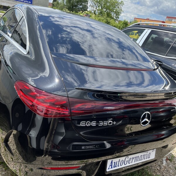 Mercedes-Benz EQE из Германии (72124)
