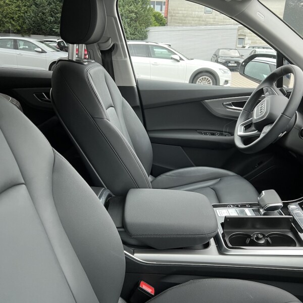 Audi Q7 из Германии (72187)