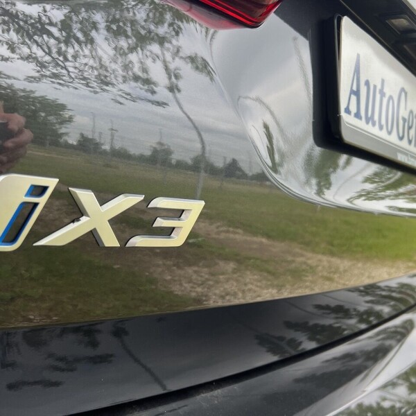 BMW iX3 из Германии (72334)