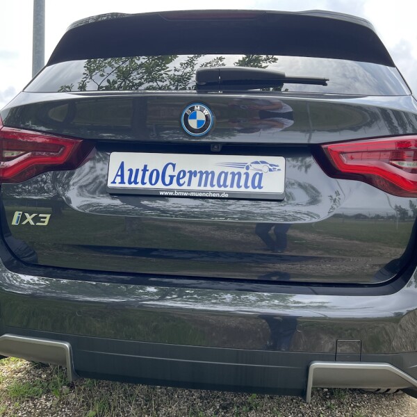 BMW iX3 из Германии (72326)