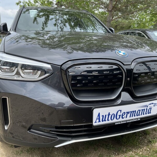 BMW iX3 из Германии (72319)