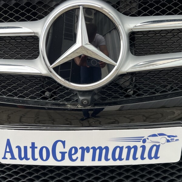 Mercedes-Benz Vito/ Viano V220, V250, V300 из Германии (72359)