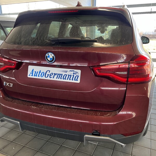 BMW iX3 из Германии (72396)