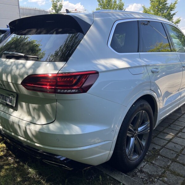 Volkswagen Touareg из Германии (72486)