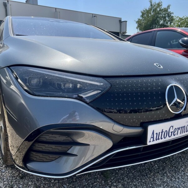 Mercedes-Benz EQE из Германии (72651)