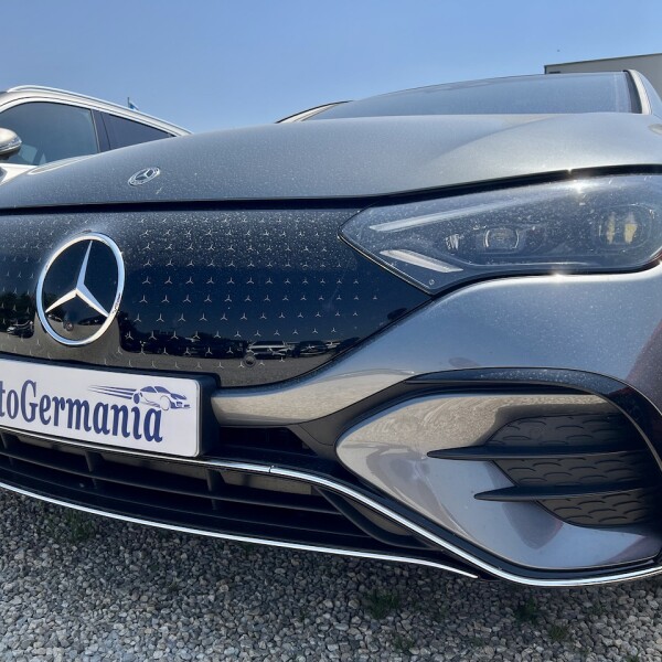 Mercedes-Benz EQE из Германии (72648)