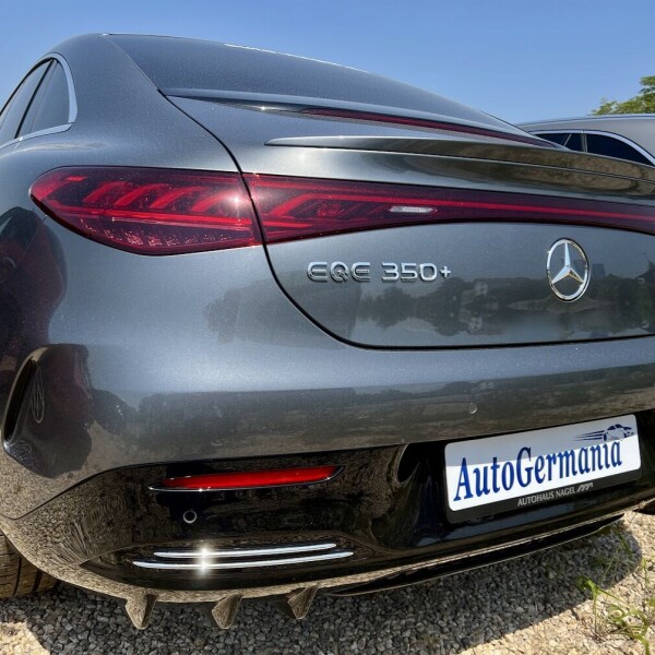 Mercedes-Benz EQE из Германии (72659)