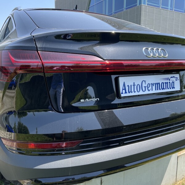 Audi e-tron из Германии (72696)