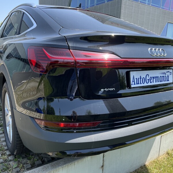 Audi e-tron из Германии (72695)