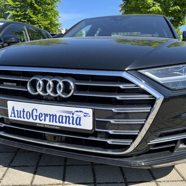 Audi A8  из Германии (72835)