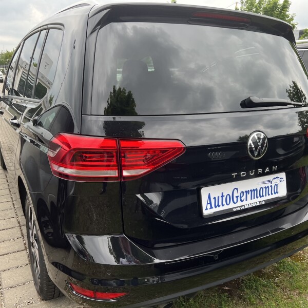 Volkswagen Touran из Германии (73174)