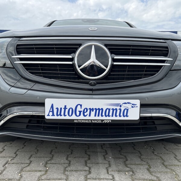 Mercedes-Benz EQC из Германии (73294)