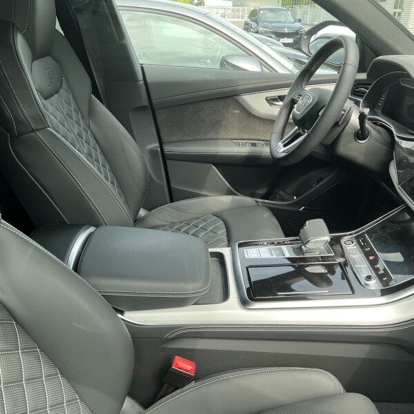 Audi Q8 из Германии (73539)