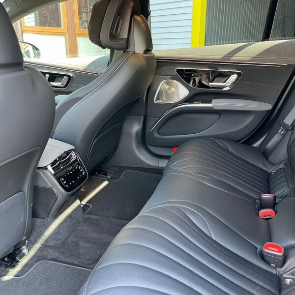 Mercedes-Benz EQS из Германии (73892)