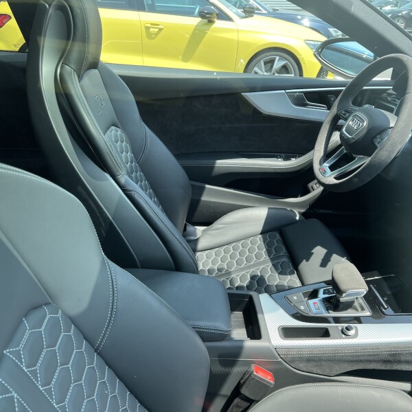 Audi RS5 из Германии (74019)