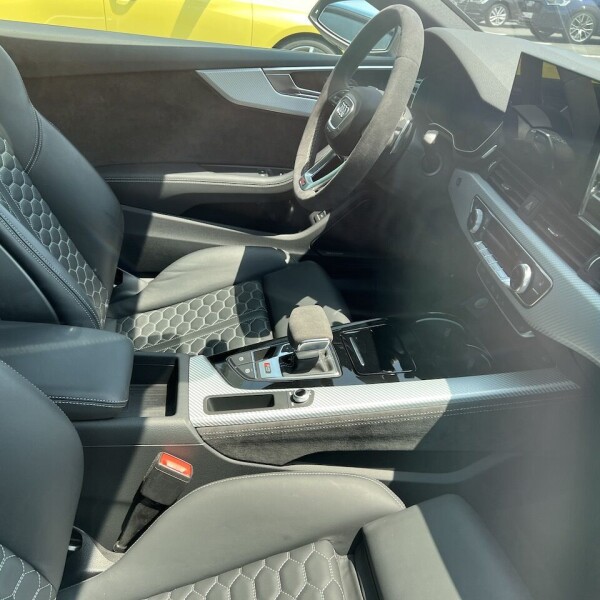 Audi RS5 из Германии (74017)