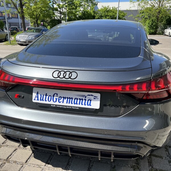 Audi e-tron GT из Германии (74378)