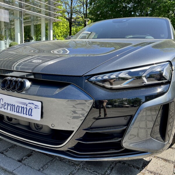 Audi e-tron GT из Германии (74366)