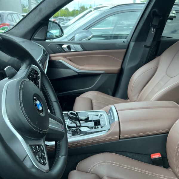 BMW X7 из Германии (74423)