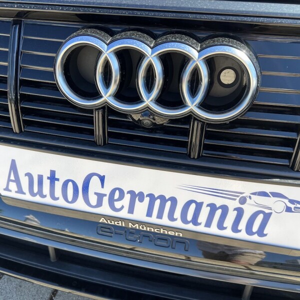 Audi e-tron из Германии (74500)