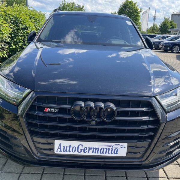 Audi SQ7 из Германии (74696)