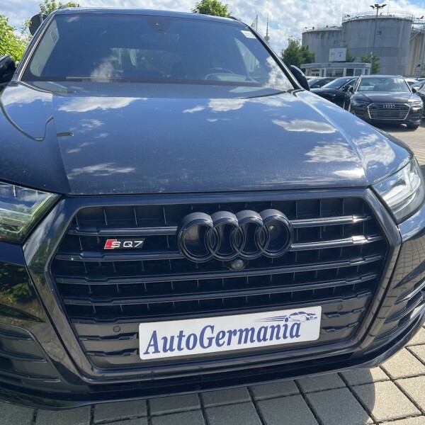Audi SQ7 из Германии (74684)