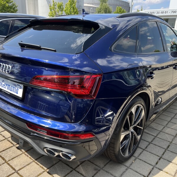 Audi SQ5 из Германии (74974)