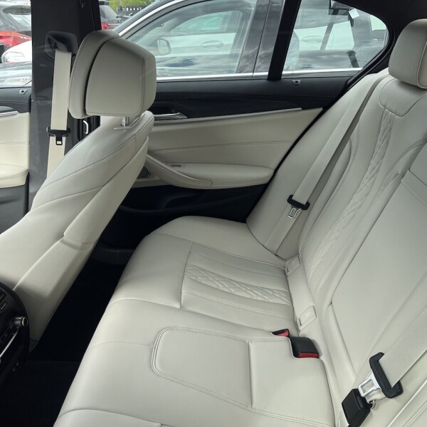 BMW 5-серии из Германии (75022)