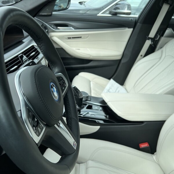 BMW 5-серии из Германии (75026)