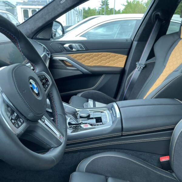 BMW X6 M из Германии (75143)