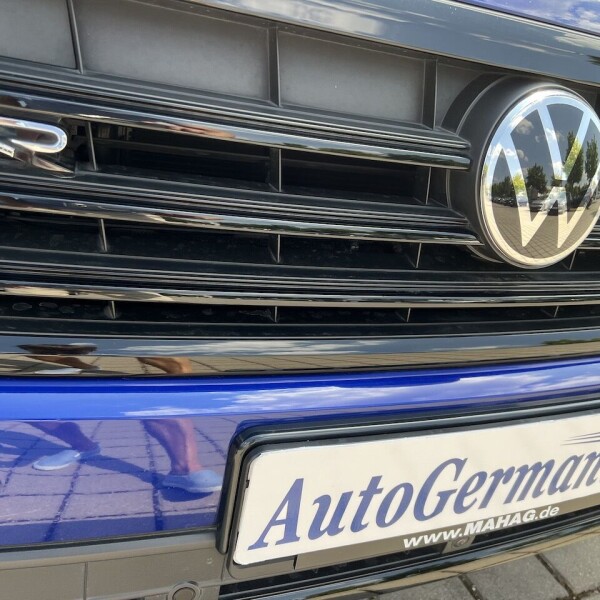 Volkswagen Touareg из Германии (75239)