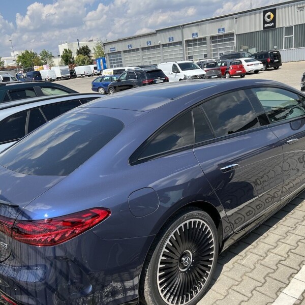 Mercedes-Benz EQS из Германии (75355)