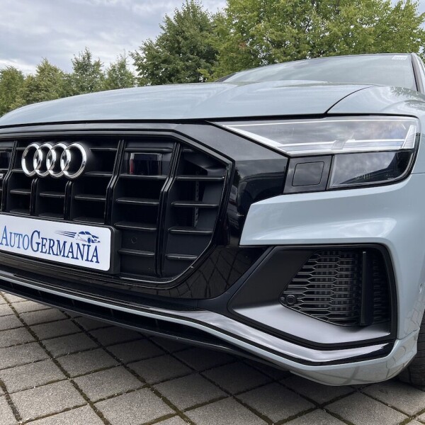 Audi SQ8 из Германии (75516)