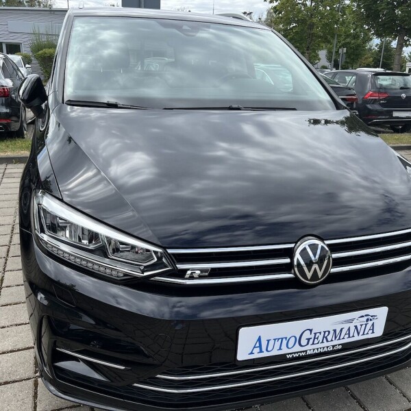 Volkswagen Touran из Германии (75540)