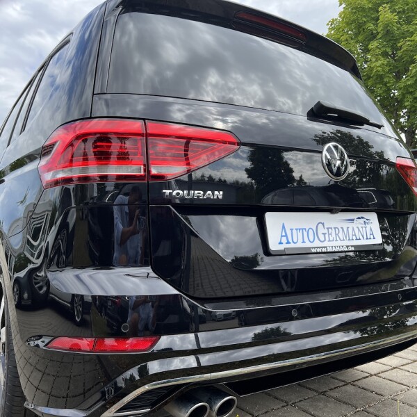 Volkswagen Touran из Германии (75556)