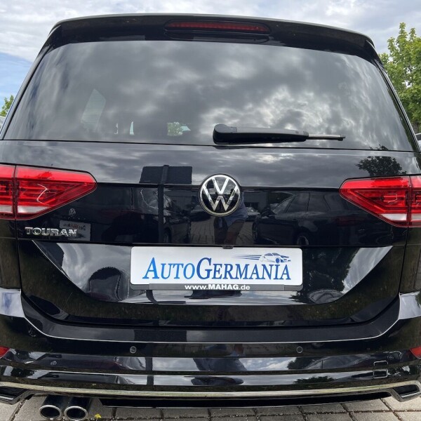 Volkswagen Touran из Германии (75552)