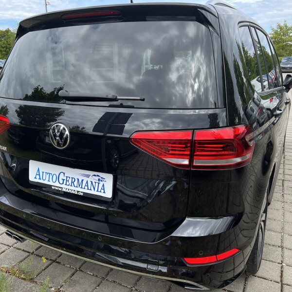Volkswagen Touran из Германии (75547)