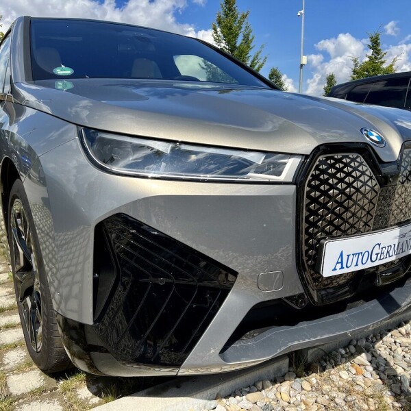 BMW iX из Германии (75791)