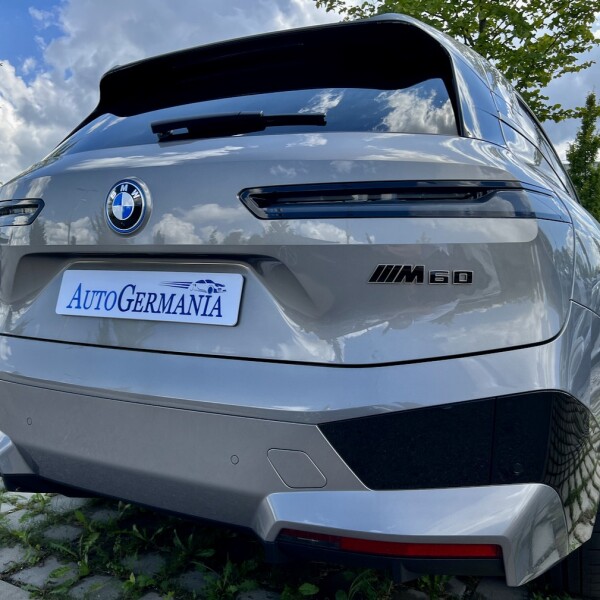 BMW iX из Германии (75818)