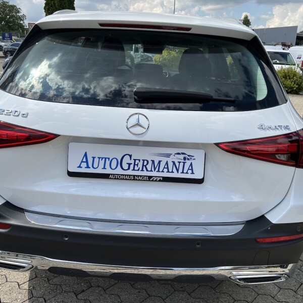 Mercedes-Benz All-Terrain из Германии (76071)