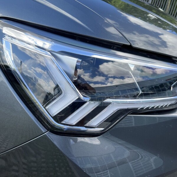 Audi Q3 из Германии (76316)