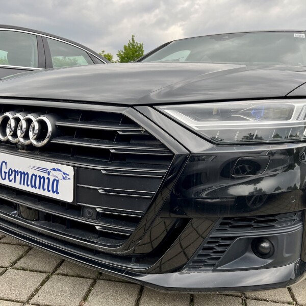 Audi A8  из Германии (76387)