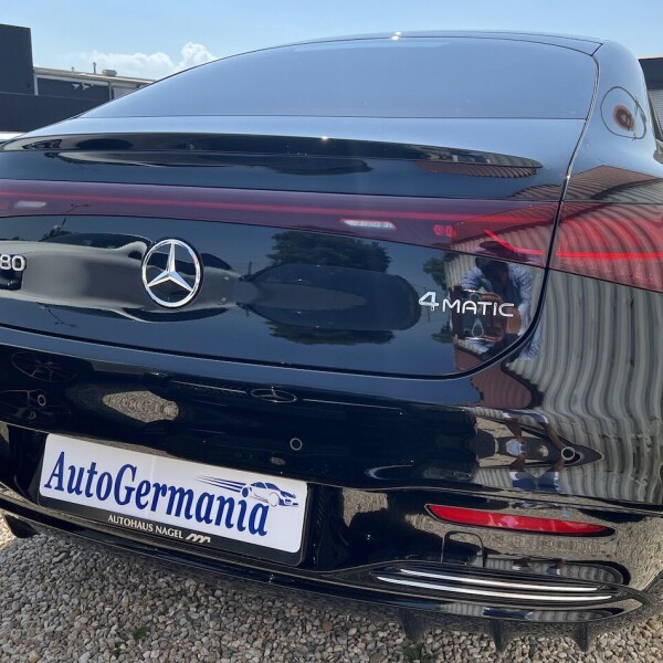 Mercedes-Benz EQS из Германии (76481)