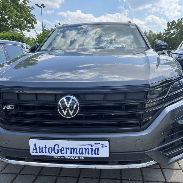 Volkswagen Touareg из Германии (76669)