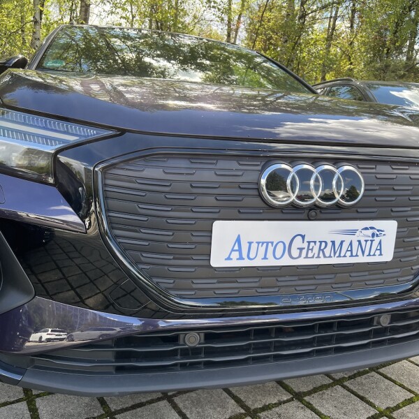 Audi Q4 из Германии (77108)