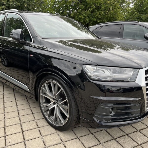 Audi Q7 из Германии (77559)