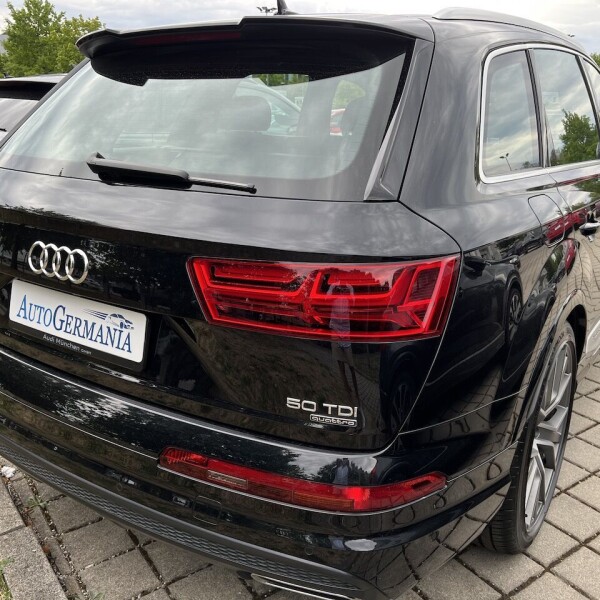 Audi Q7 из Германии (77543)