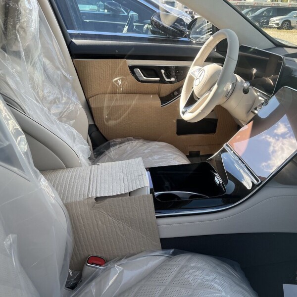 Mercedes-Benz S-Klasse из Германии (77773)