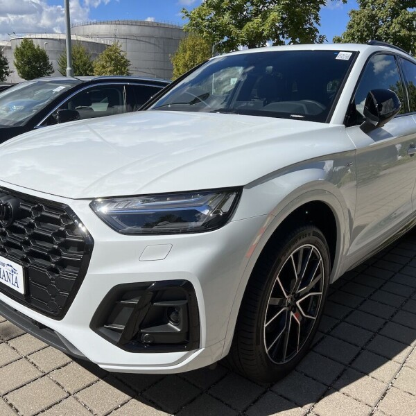 Audi Q5 из Германии (77788)