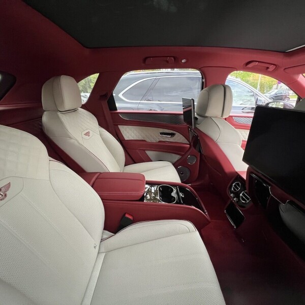 Bentley Bentayga из Германии (78519)